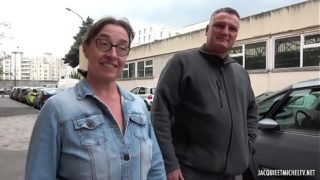 Quatre bites pour Lucie, 45ans !