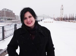 jacquieetmicheltv – Lizbeth, 25 years old, archives and flakes up!