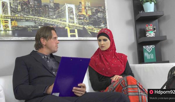 Sex With Muslims – Billie Star – Lawyer settles for fine muslim pussy