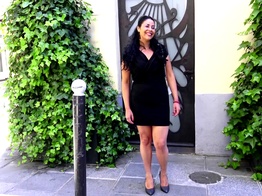 jacquieetmicheltv – Nawel, 29 years old, nurse in Agen (47)!