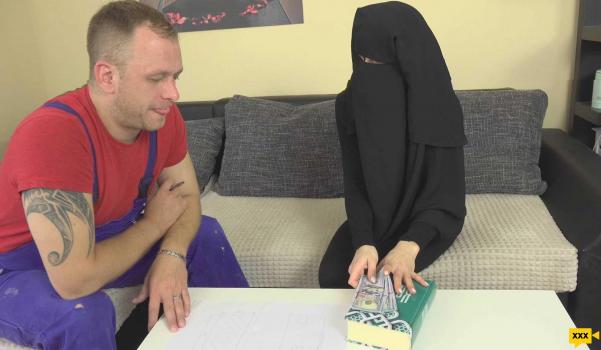 SexWithMuslims – Sara Kay – Contractor fucks Muslim bitch as compensation