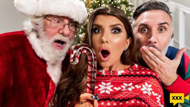 Brazzers Exxtra – Romi Rain – Claus Gets To Watch