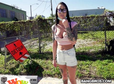 Bang Bus – Sabrina Valentine – Fucking For Stimulus Money