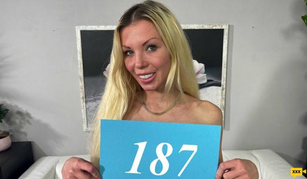 CzechSexCasting – Barbie Sins – Sexy blonde teaser came to casting