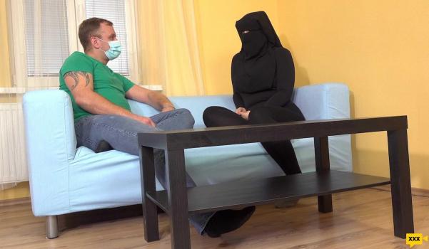 SexWithMuslims – Sofia Lee – Busty Muslim woman spread her legs for medical test – E131