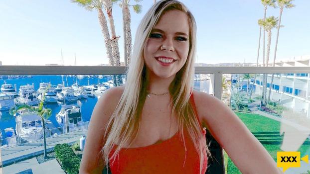 Bang!RealTeens – Percy Sires Is A Smoking Hot Blondie With Massive Natural Tits