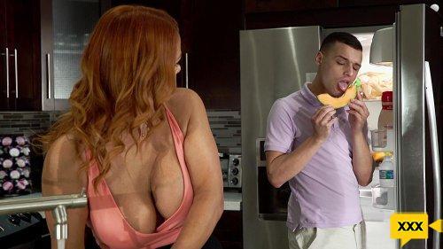 Filthy Taboo – Juliett Russo Teaching Johnny How To Lick it & Stick it Right