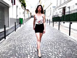 jacquieetmicheltv – A fantasy crossed Mylène’s mind …