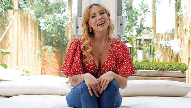 CastingCouchHD – Stella – Multiple Orgasms From Her 1st BBC