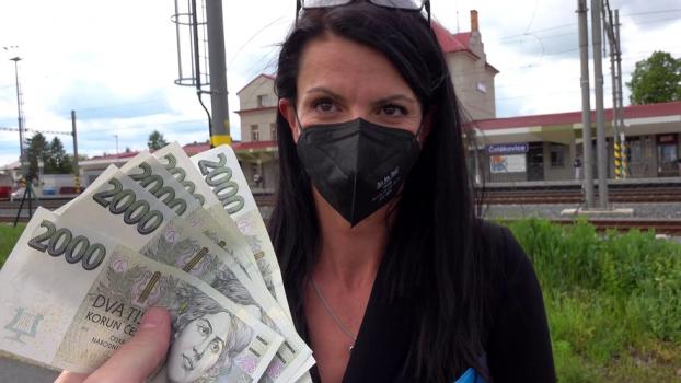 Czech Streets – MILF Walking On Public With Vibrator – E129