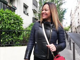 jacquieetmicheltv – Camila, 36 years old, saleswoman in Nantes!