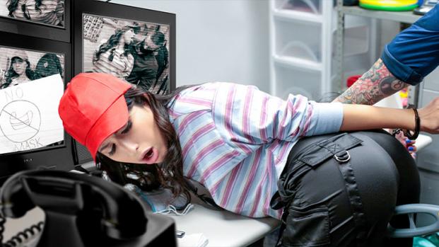 Shoplyfter – Penelope Woods – Case No. 7906162 – Freedom of Skeet