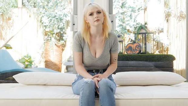 CastingCouchHD – Carrie – Natural Big Titty Blonde Fucks 2 Black Guys