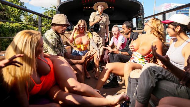 Brazzers Exxtra – Horny Tour Guide