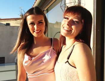 jacquieetmicheltv – Lylou was only waiting to meet Tiny …