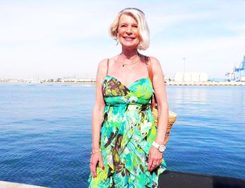 jacquieetmicheltv – Eva Delage, the big comeback!