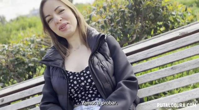 She Does Sex in the Park – Lilit Sweet
