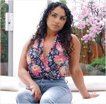 Net Girl – Brianna – Brazilian Butt Gets It
