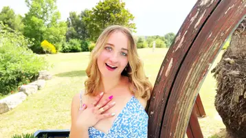 jacquieetmicheltv – Chloé, 18, wants to give up!