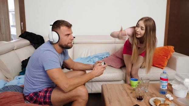 TeensLoveHugeCocks – Nata Ocean - Clean House, Dirty Fuck