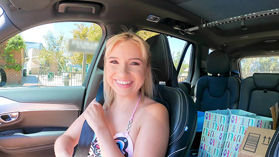Bang!RealTeens – Maxie Mellow Fucks On The Side Of The Road