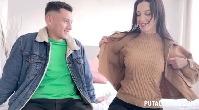 Caught Horny With Her Boyfriend – Shania