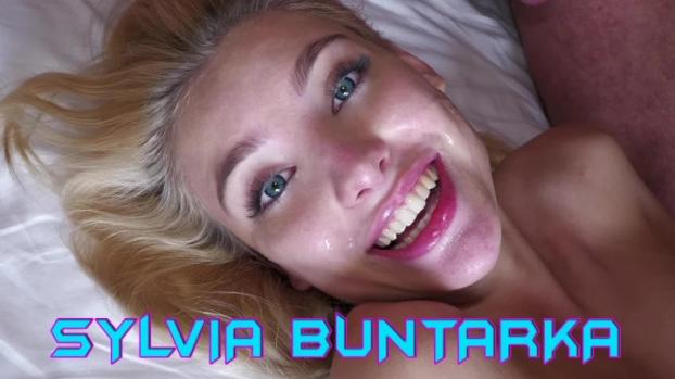 WakeUp‘N’Fuck – Sylvia Buntarka – WUNF 379