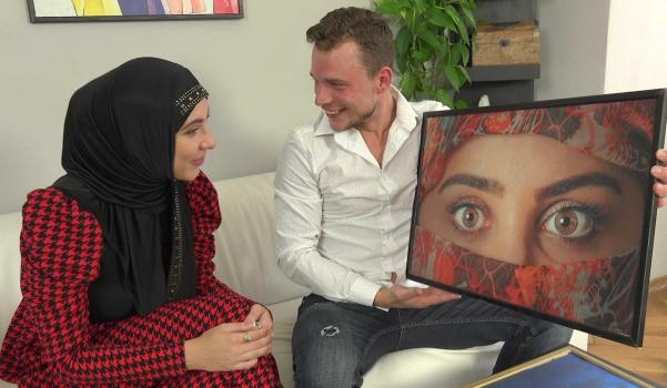 SexWithMuslims – Sakura Hell – Hot woman in a hijab chose some pictures and some sex
