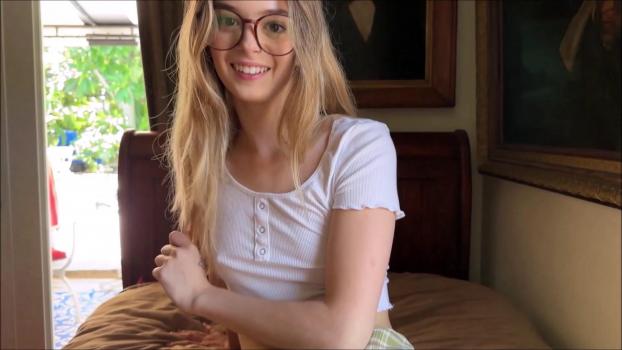 FamilyTherapyXXX – Molly Little – The Secret Game