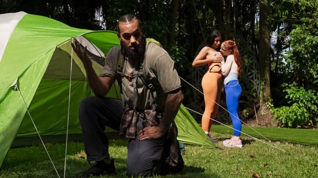 CrazyCollegeGFs – Roxie Sinner & Amy Quinn – Sexy Camping and Cheating
