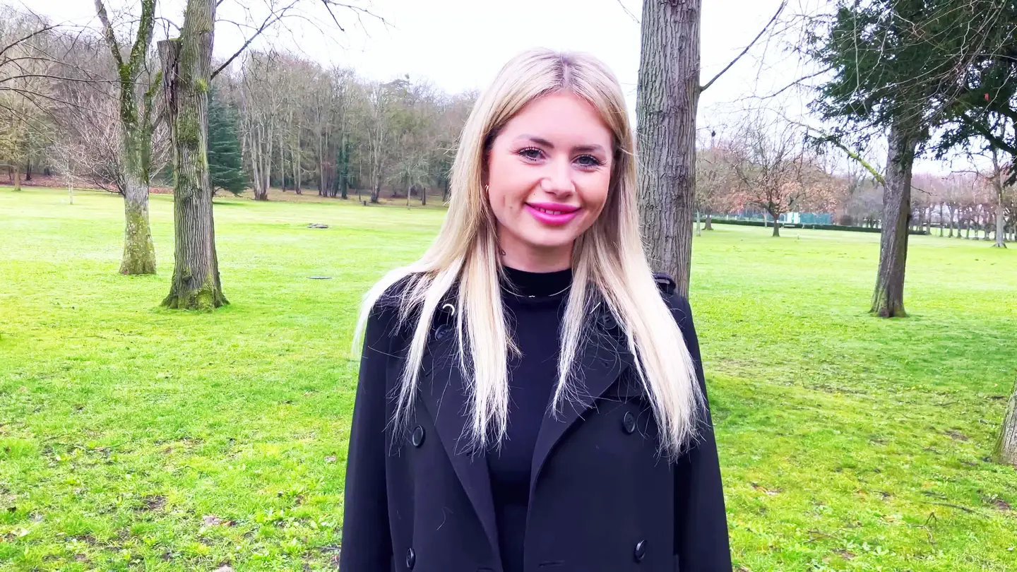 jacquieetmicheltv – Georgia, 28 years old, hairdresser in Thionville!