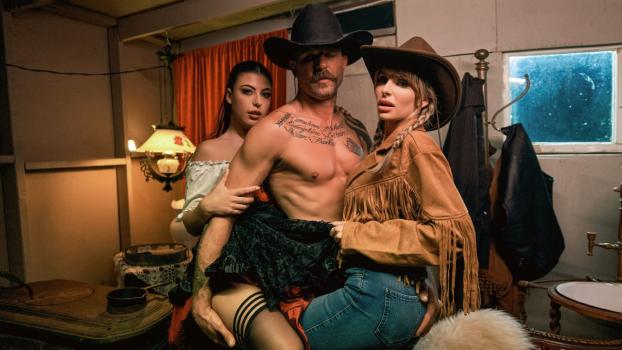 DigitalPlayground – Kimmy Granger & Gal Ritchie – Gold Diggers – Episode 4