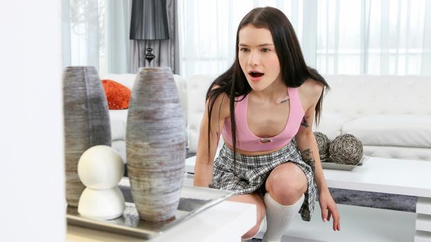 StepSiblingsCaught – Matty – Can Stepsis Handle A Big Cock – S27:E8