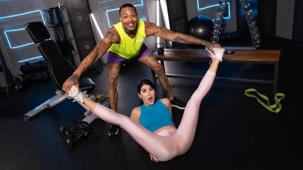 FakehubOriginals – Lady Dee – Stretching Makes Me Wet