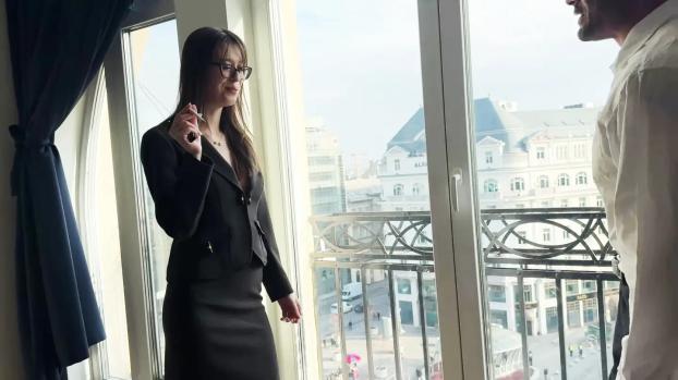 jacquieetmicheltv – Mia Devil, 30 years old, a lustful flight attendant…