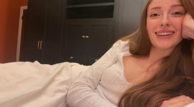 FamilyTherapy – Lola Grant – How to Stay Warm