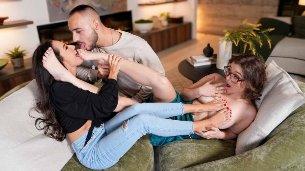 LoveHerFeet – Freya Von Doom & Leana Lovings – Three is Better Than One