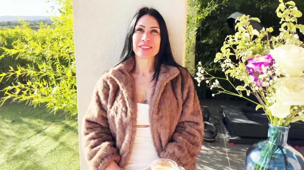 jacquieetmicheltv – Ludivine, 40 years old, masseuse in Montpellier!