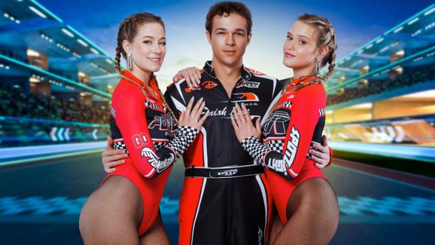 StepSiblings – River Lynn & Chloe Rose – Ready, Set, Fuck! Chloe & River’s Flag Girl Audition