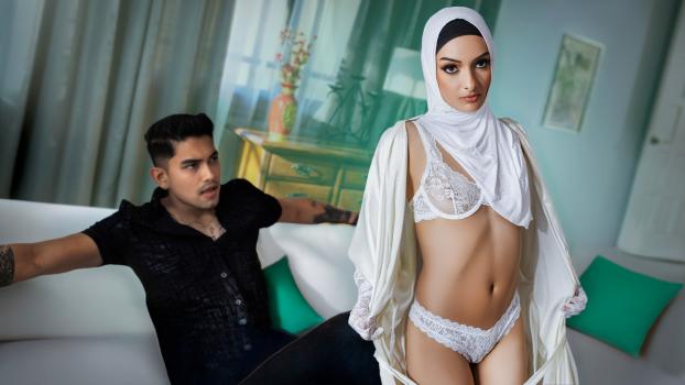 HijabHookup – Laynee James – “Isn’t That Supposed to Be For Your Husband?” Her Secret American Boyfriend Popped Her Cherry
