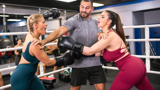 BrazzersExxtra – Danielle Renae & Raissa Bellini – A Pair Of Knock-Out MILFs